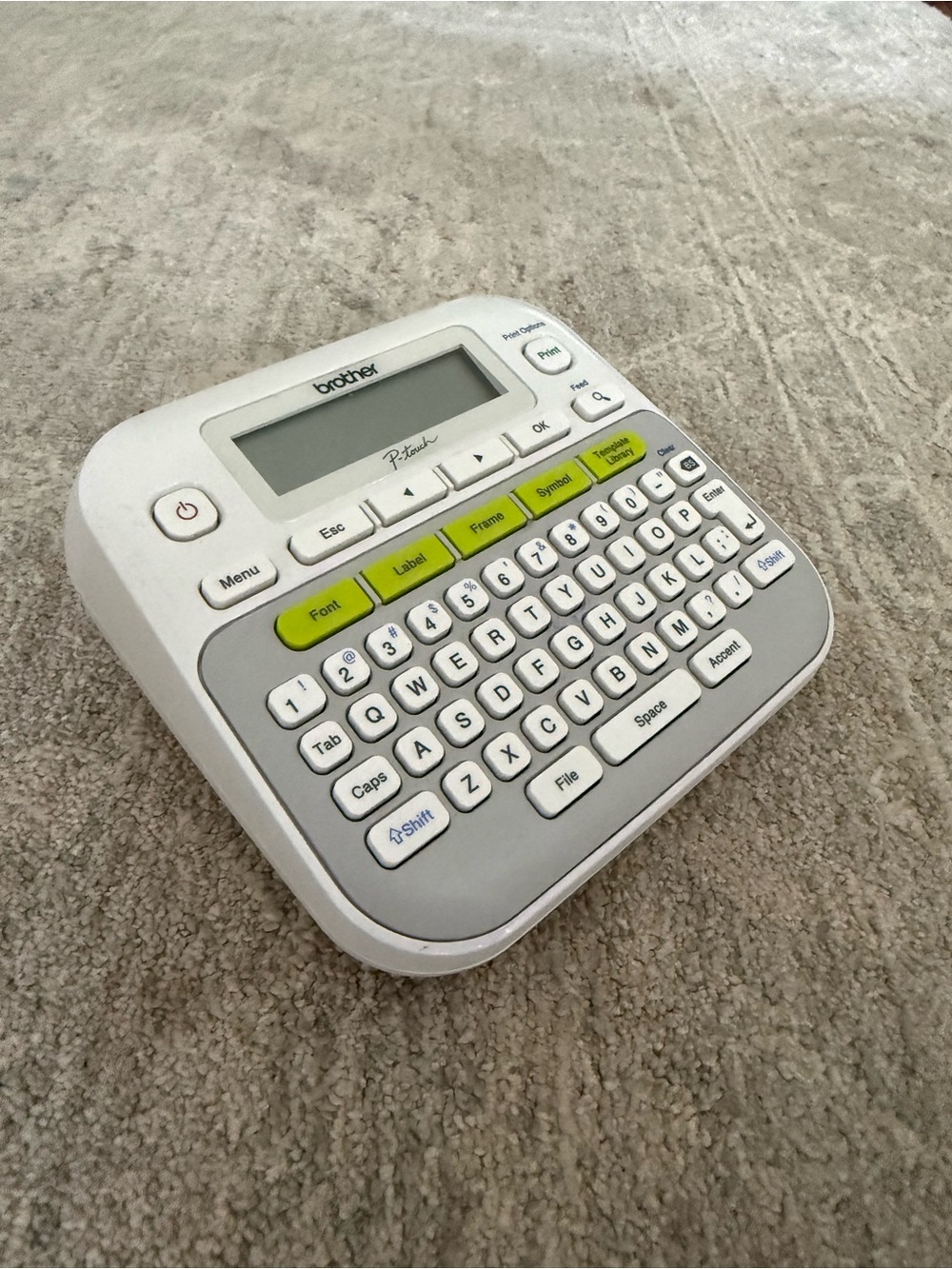 Brother P-touch Label Maker - Picture 2 of 3
